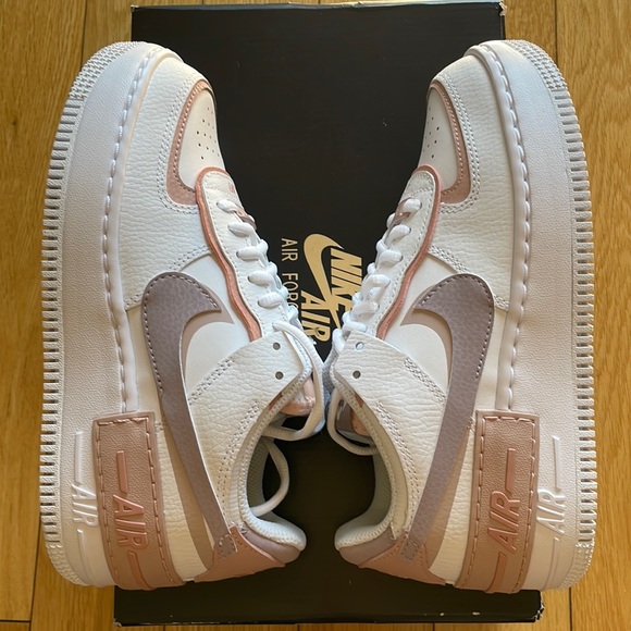 Nike Air Force 1 Shadow Sneaker - Picture 4 of 5